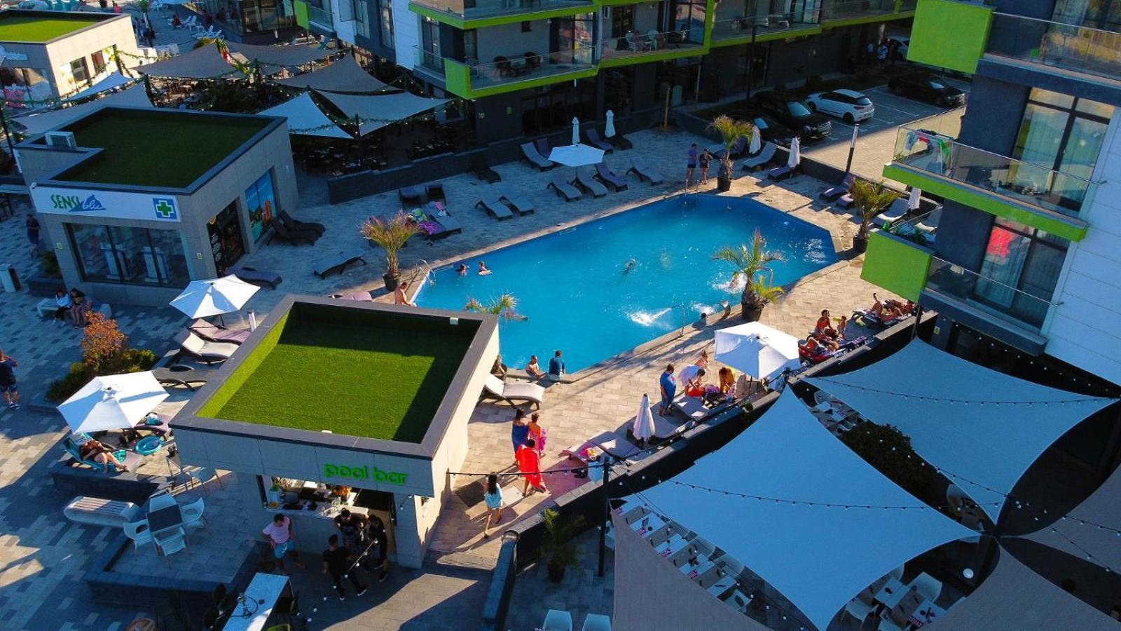 Evelyn'S Apartment Spa&Pool Beach Resort Mamaia Bagian luar foto