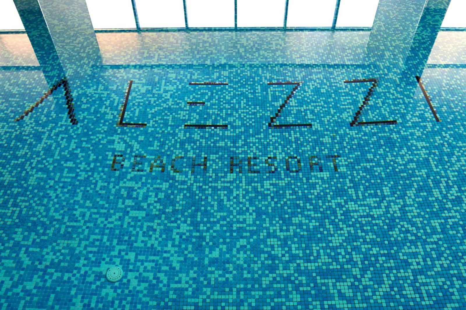 Evelyn'S Apartment Spa&Pool Beach Resort Mamaia Bagian luar foto
